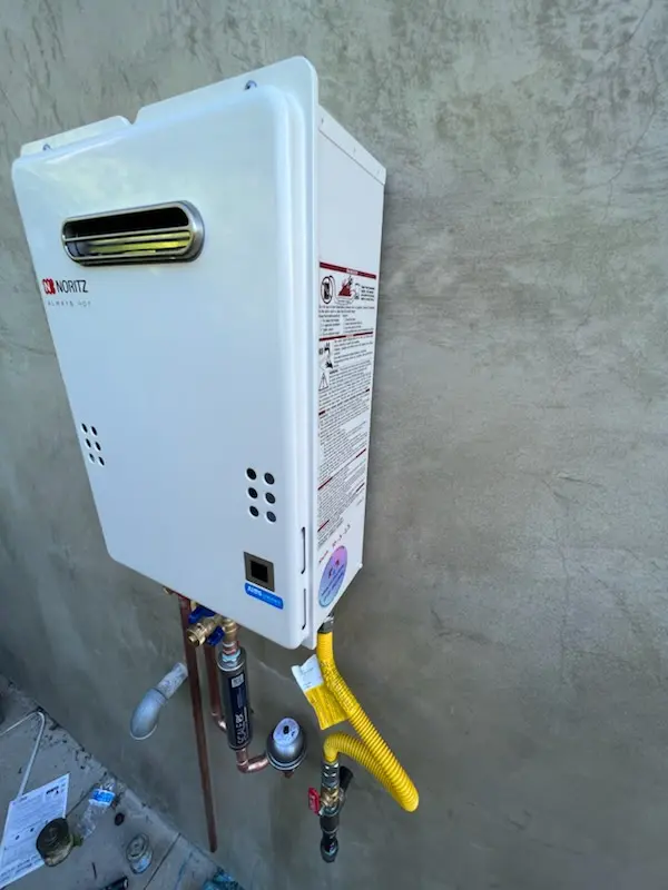 Tankless water heater installation for Stonerstown homes